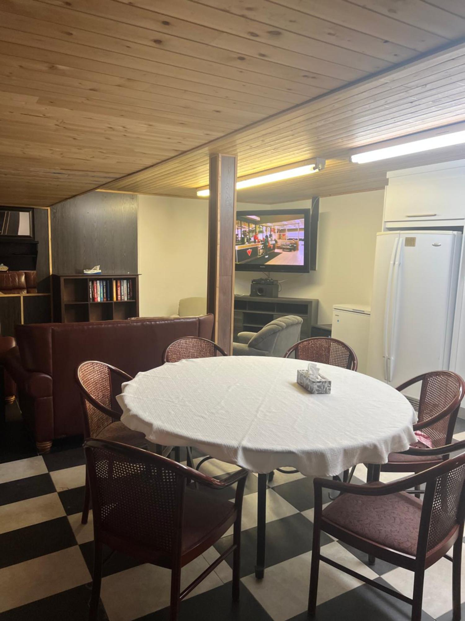Hotel Auberge St-Felicien Saint-Félicien Dış mekan fotoğraf